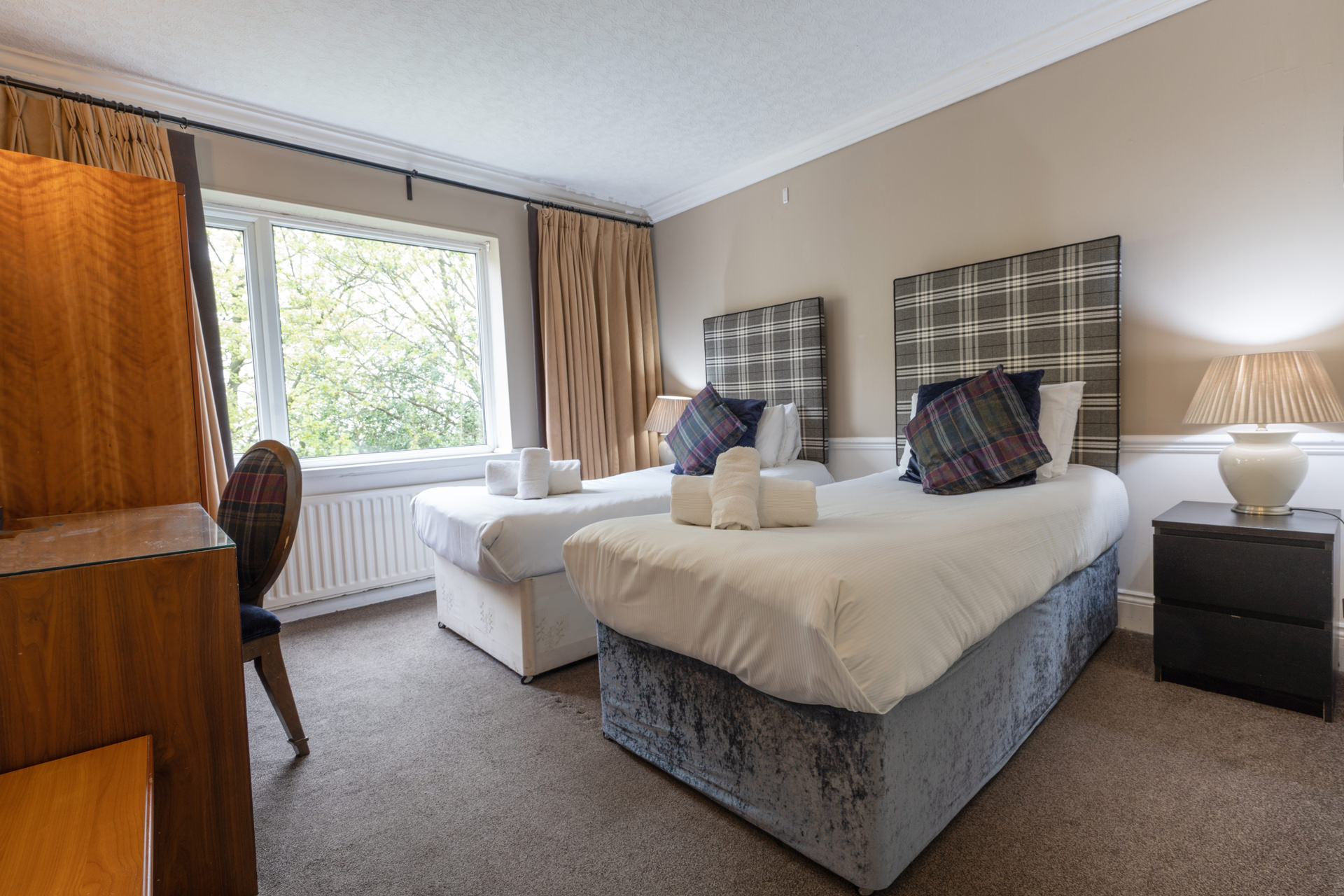 Hotel Accommodation In Macclesfield | Hollin House Hotel